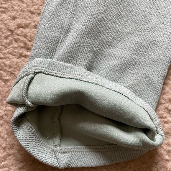 Gymshark Capri Leggings - Picture 8 of 8